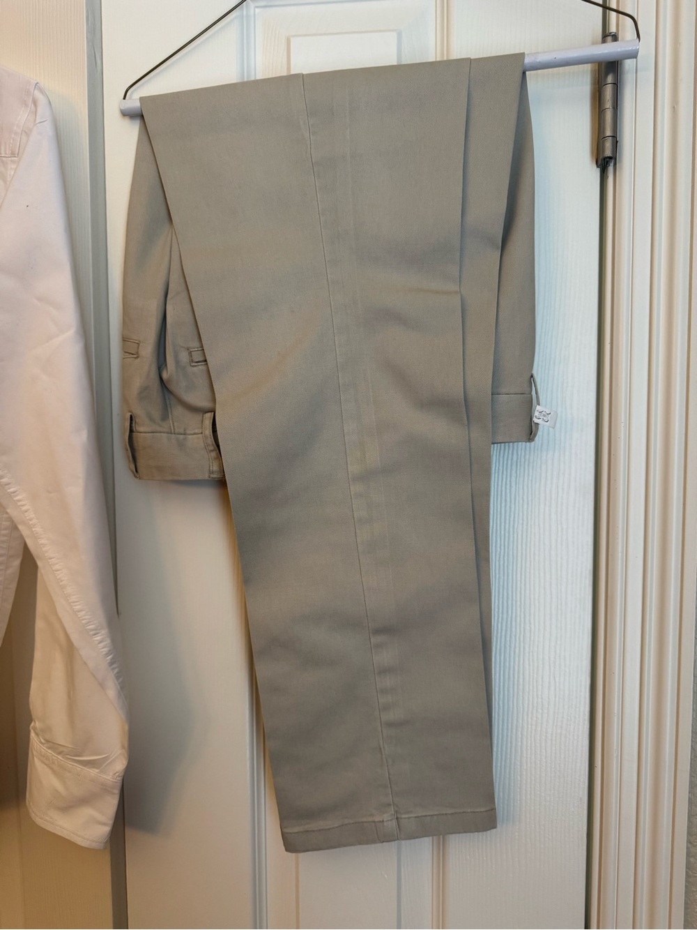 Old Navy Khaki Chino Pants - Light Tan